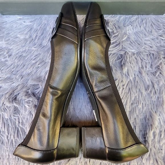 Mark Lemp Erica Black Nappa Kitten Heels - Picture 3 of 5